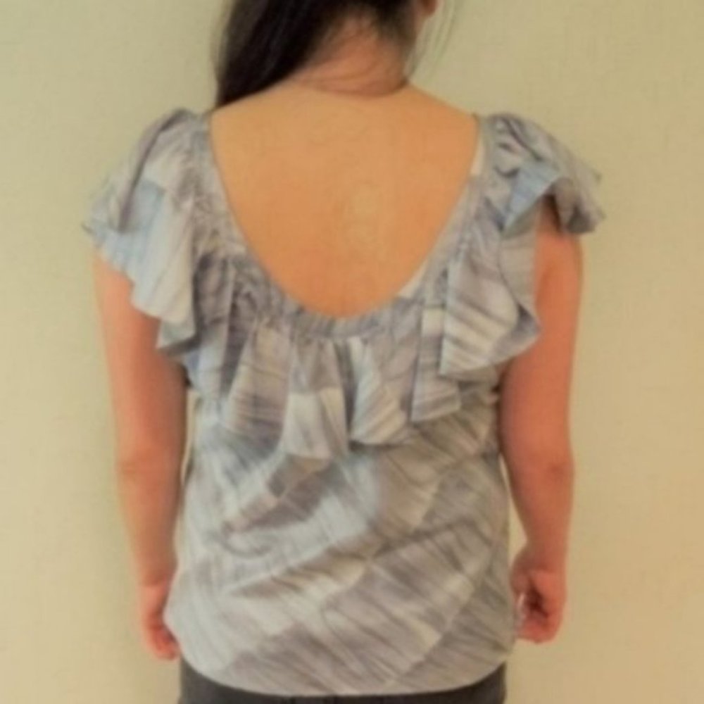 Scoop Back Top with Ruffles - Picture 4 of 5